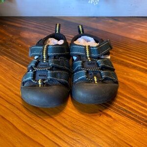 Keen Toddler Sandals (size 4)